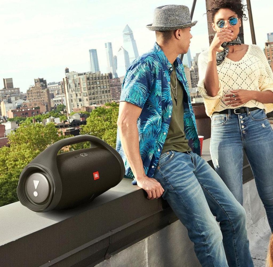 JBL_JBL Boombox 2_4.jpg