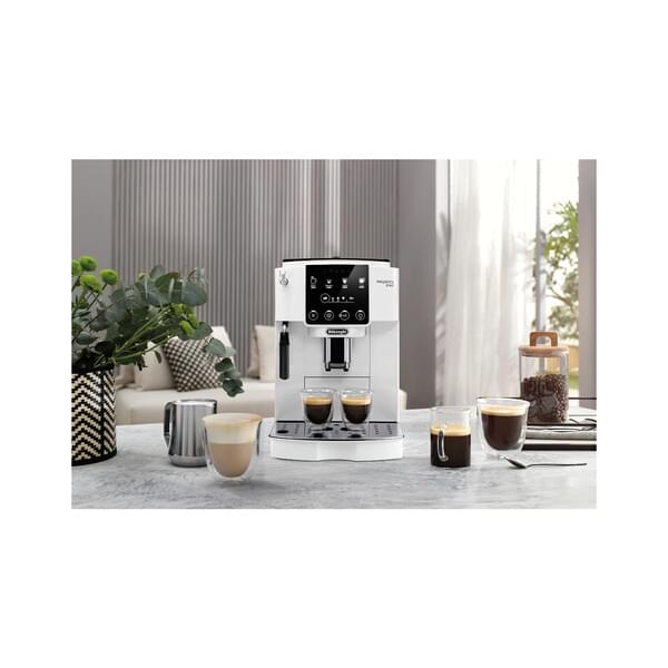 Espressomaschine, Kaffeemaschine, Küchengerät, Doppelauslauf, digitales Display