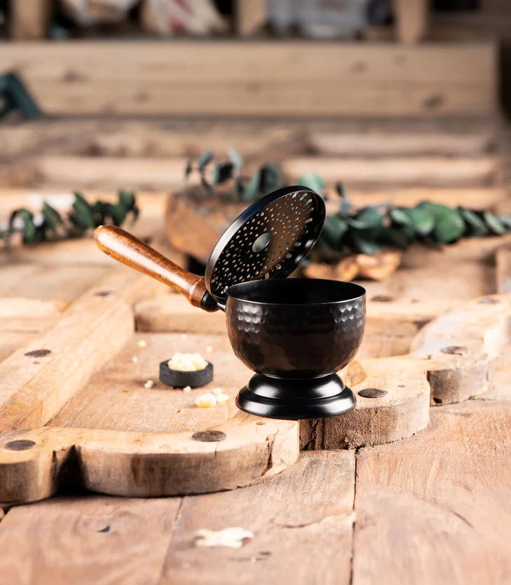 S-11668  Räucherpfanne Puka