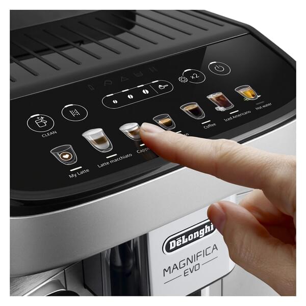 Kaffeemaschine, Espressomaschine, Brühtisch, Touchpanel, Hand drückt Knopf