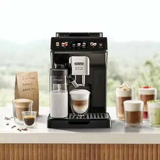 Espresso, Kaffeemaschine, Milchschaumer, Portafilter, AeroCCino, Espressomaschine, Kaffeemaschine, eingebauter Mahlwerk, Milchschaumkännchen, Kapselmaschine, Espressomaschine, Kaffeemaschine, Milchschaum, Glasbecher, Schaum, Espressomaschine, Kaffeemaschi
