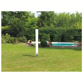 Außenleuchte, Gartenlampe, Solarlampe, senkrechter Pfosten, Terrassenbeleuchtung